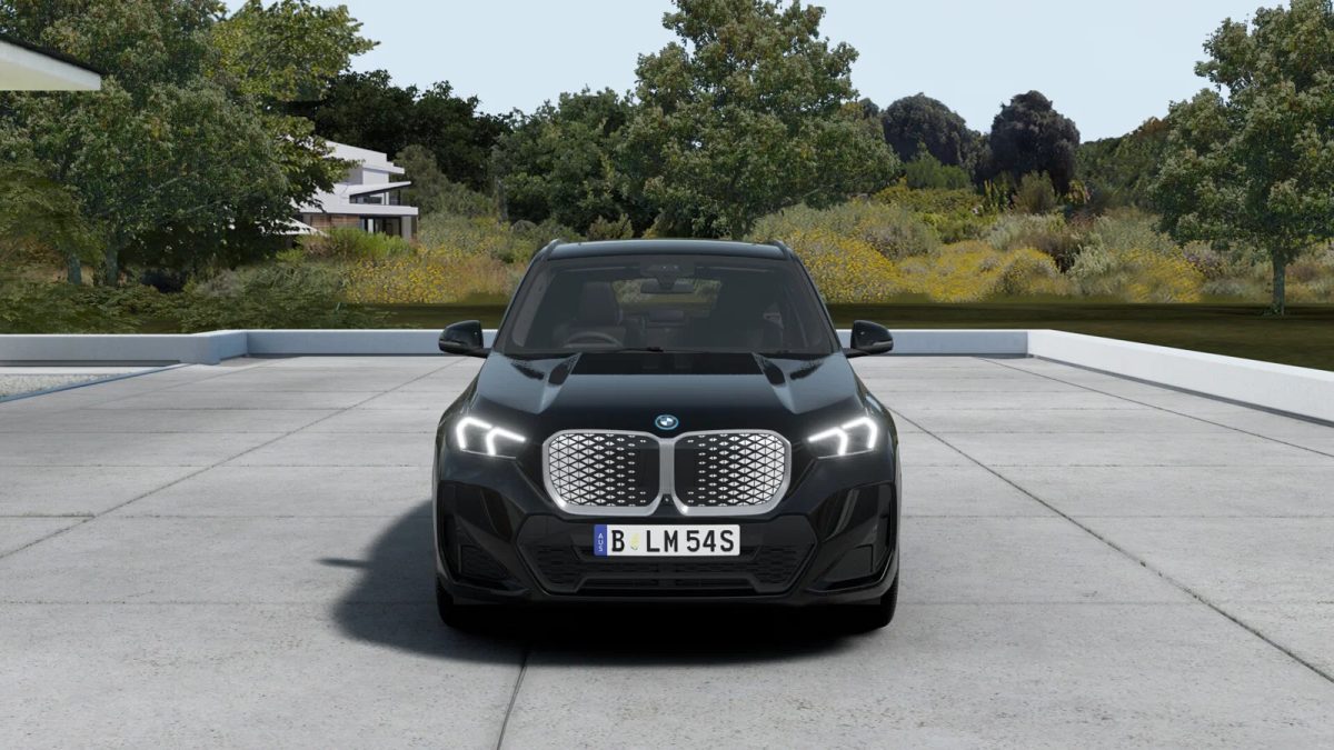 2026 BMW iX1 xDrive30 Automatic