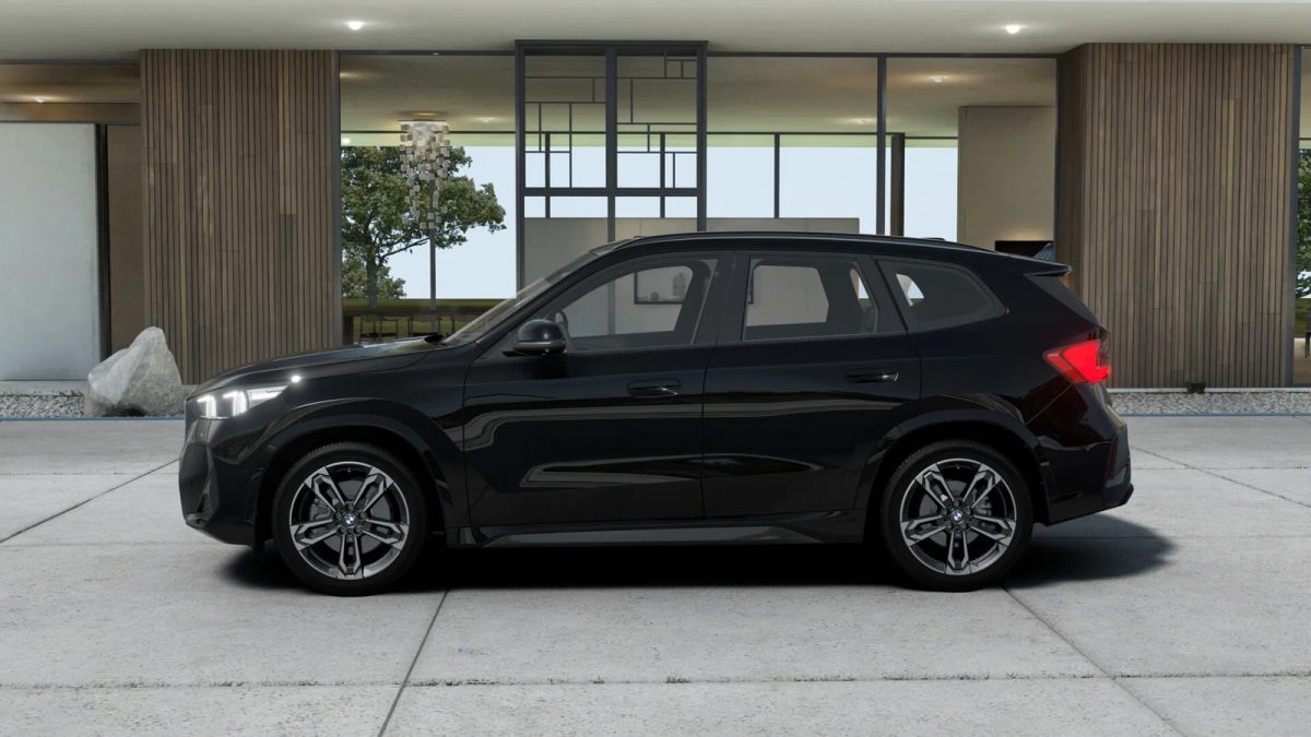 2026 BMW iX1 xDrive30 Automatic