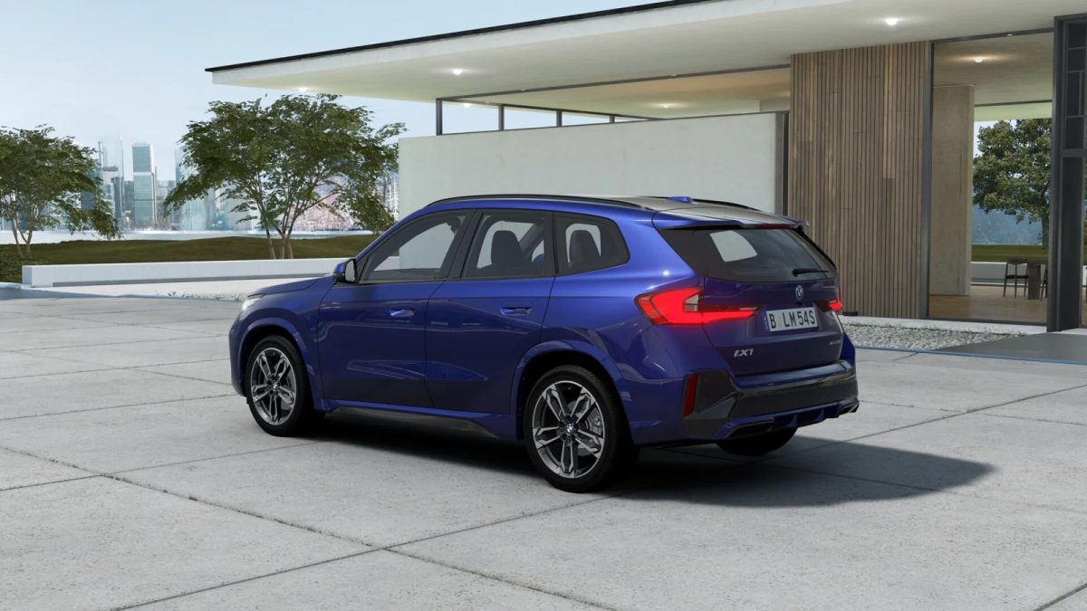 2026 BMW iX1 xDrive30 Automatic