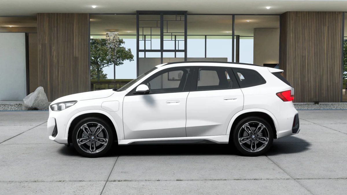 2026 BMW X1 xDrive25e Automatic