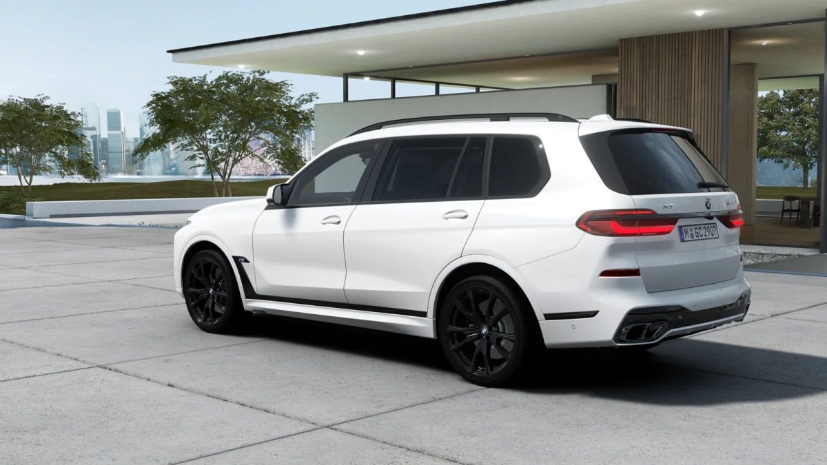 2026 BMW X7 M60i xDrive Automatic