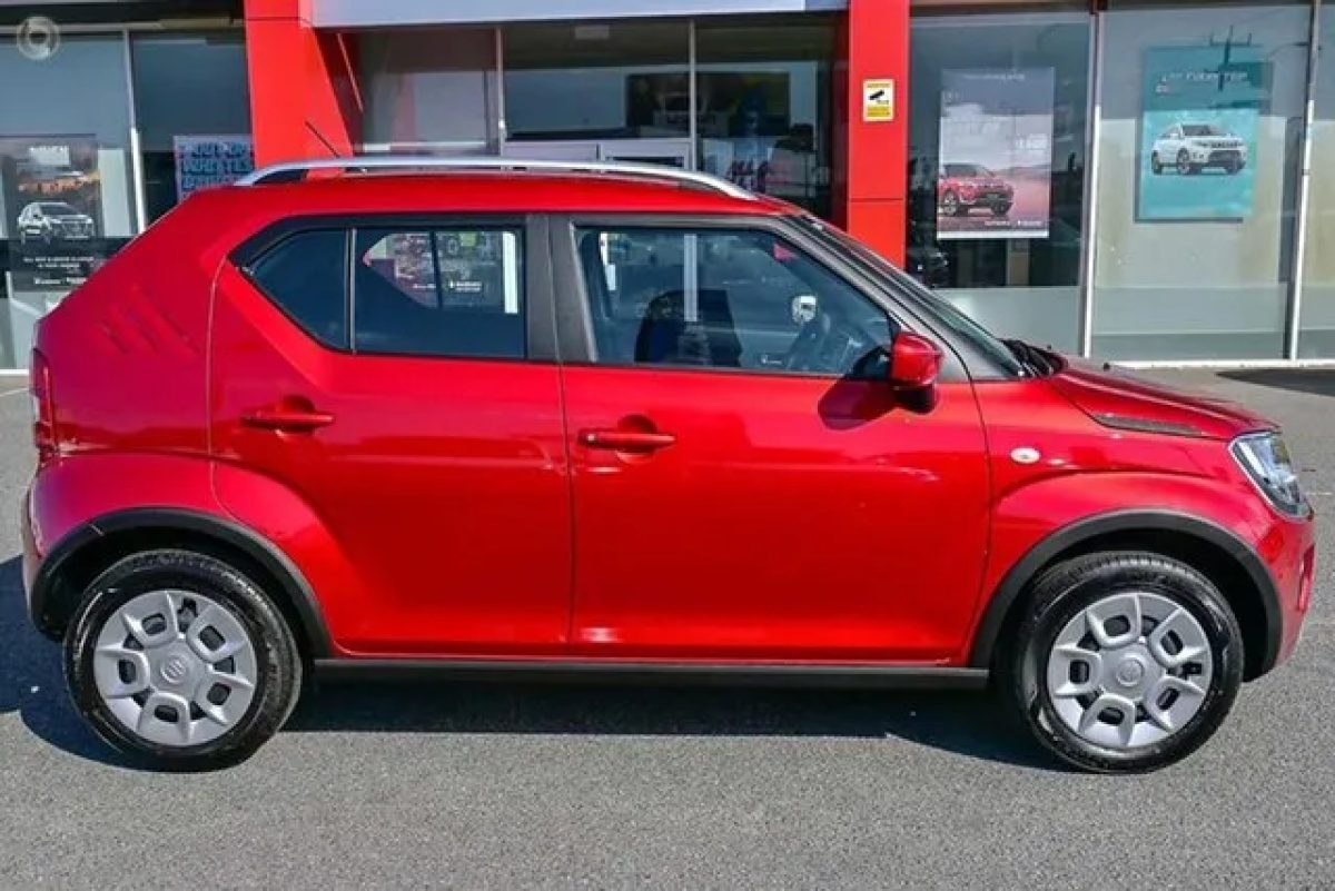 2024 Suzuki Ignis Burning Red Hatchback