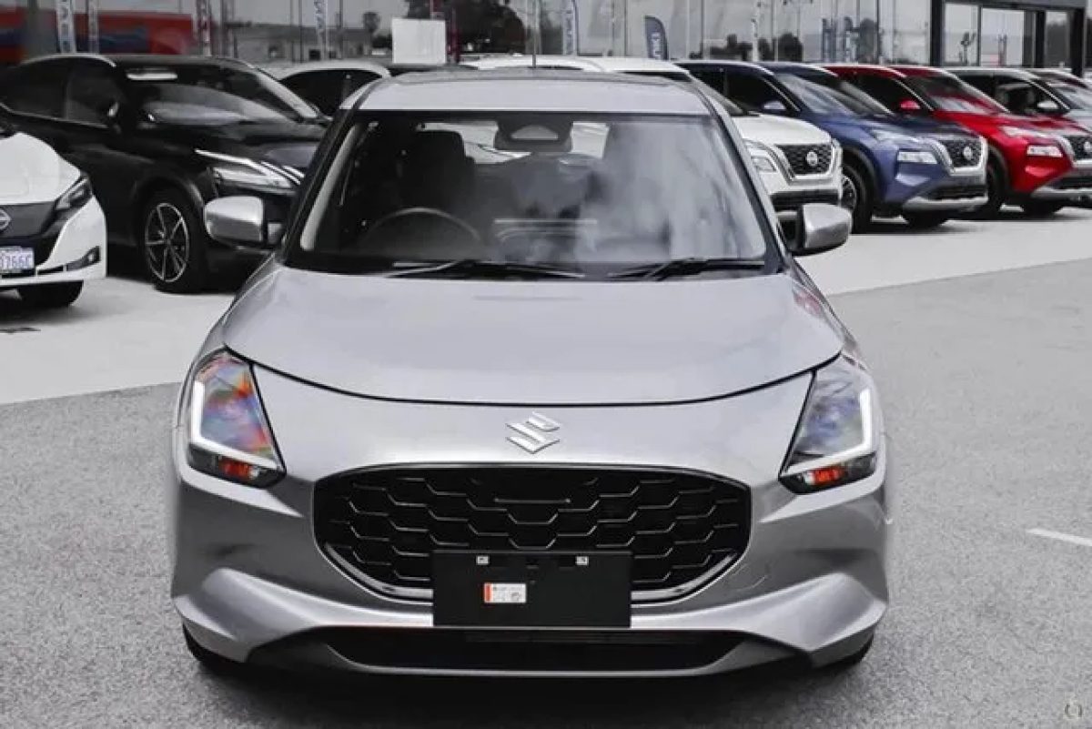 2026 Suzuki Swift UZ Hybrid Premium Silver 5 Speed Manual Hatchback