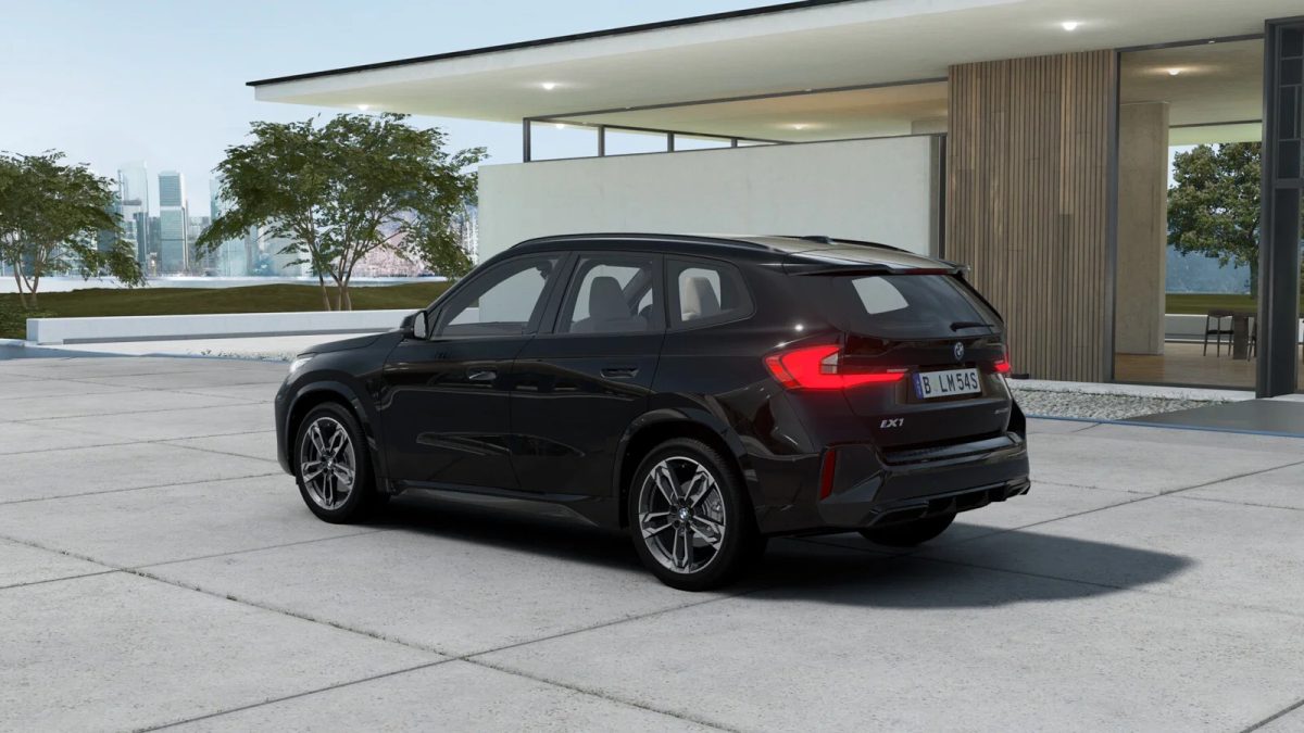 2026 BMW iX1 xDrive30 Automatic
