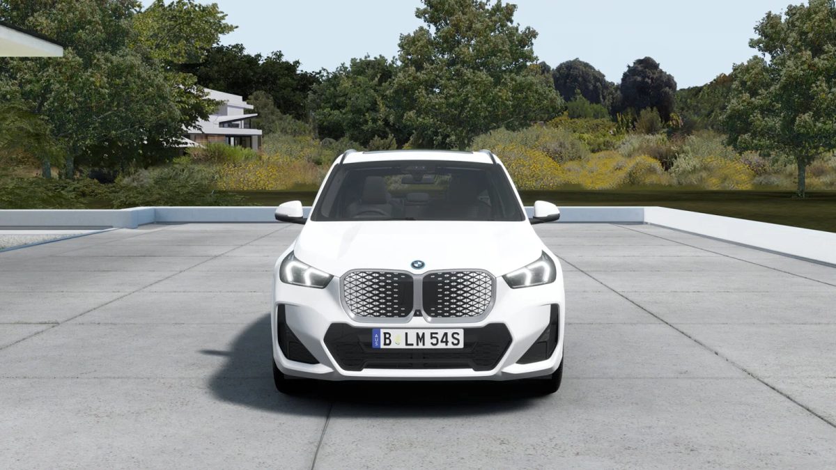 2026 BMW iX1 xDrive30 Automatic