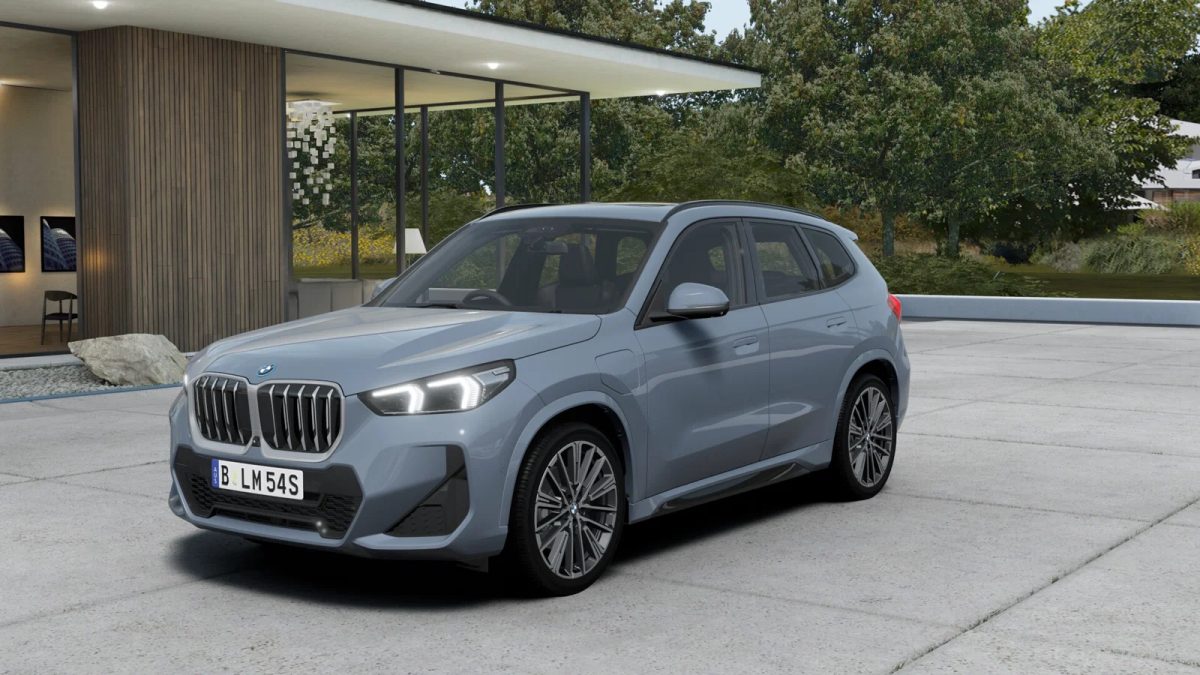 2026 BMW X1 xDrive25e Automatic