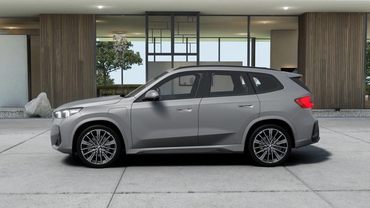 2026 BMW X1 xDrive25e Automatic