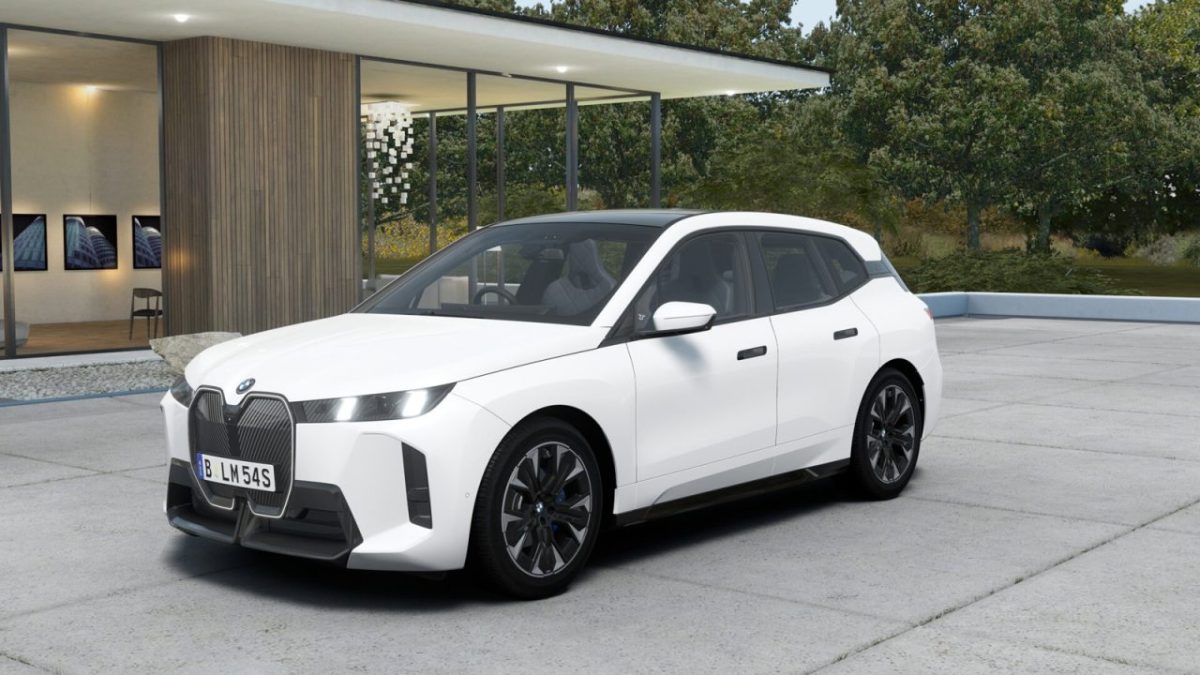 2026 BMW iX xDrive45 Automatic