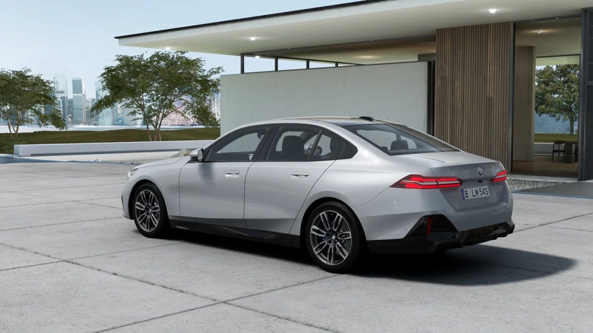 2025 BMW 520i Sedan Automatic