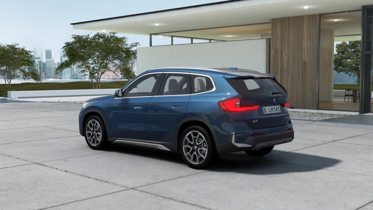 2025 BMW X1 xDrive20i Automatic