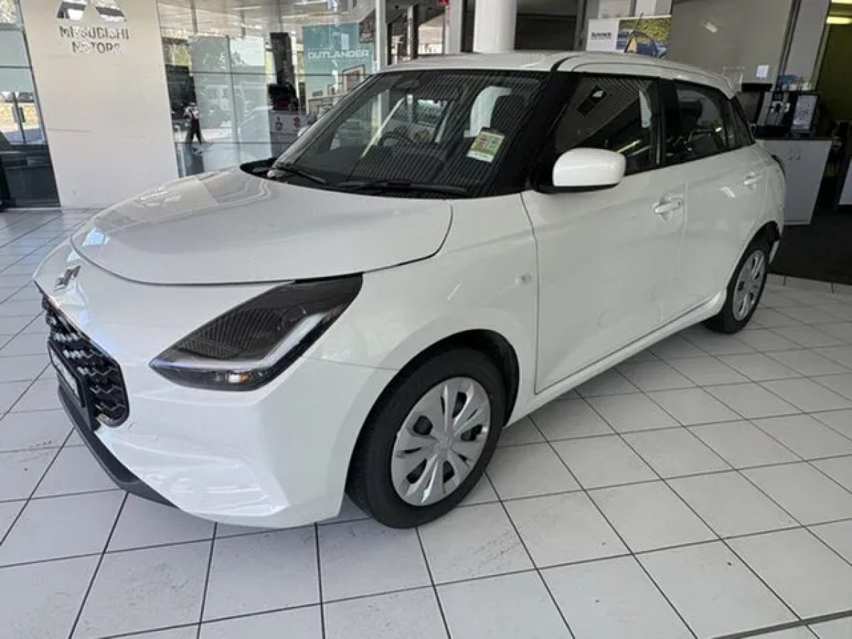2025 Suzuki Swift UZ Hybrid Pure White 1 Speed Constant Variable Hatchback