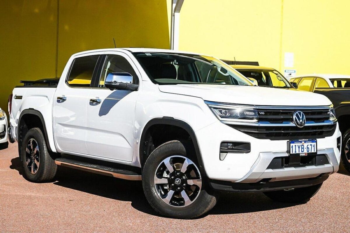 2024 Mitsubishi Triton GSR