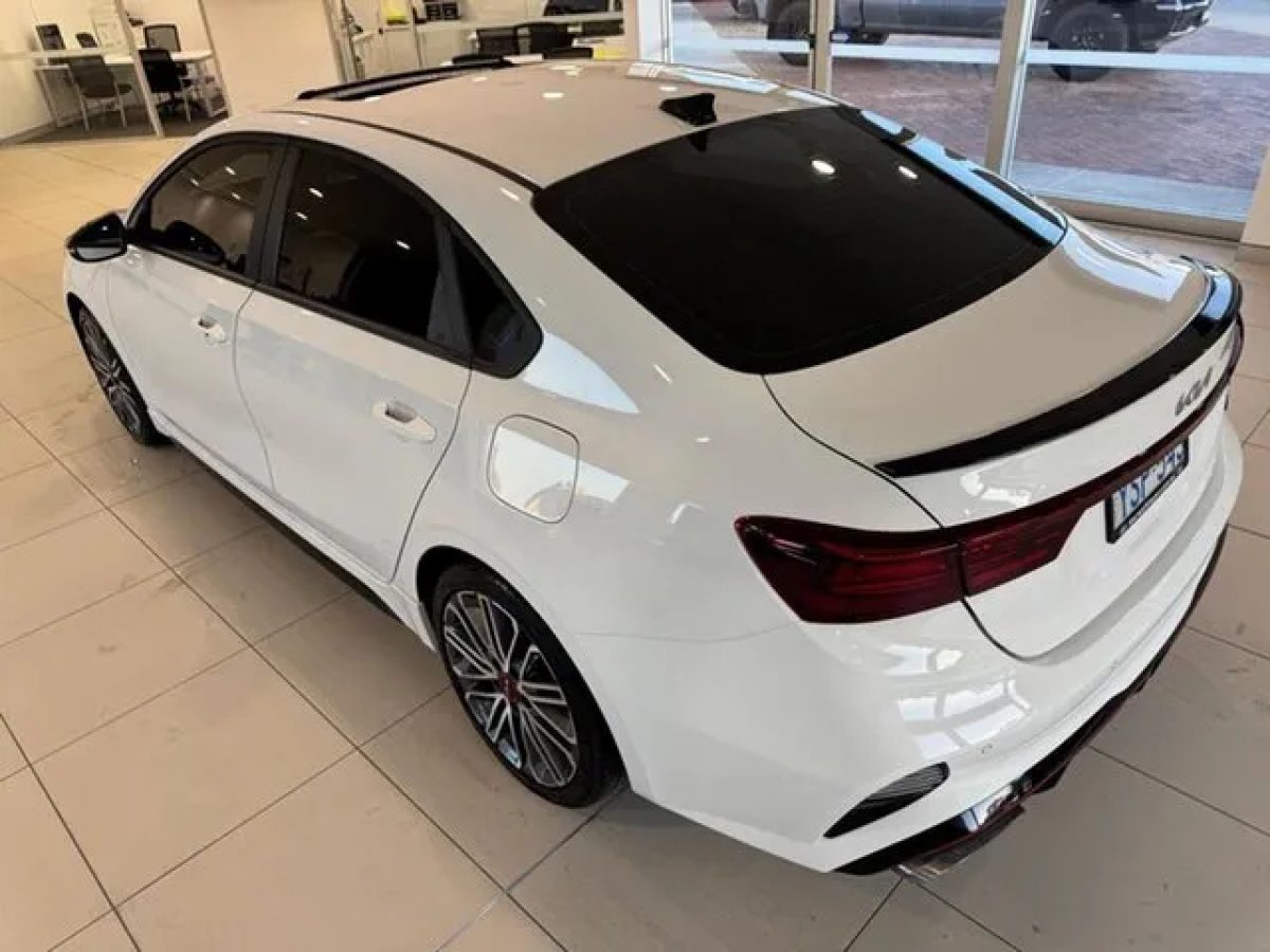 2023 Kia Cerato BD MY24 GT DCT White 7 Speed Sports Automatic Dual Clutch Sedan