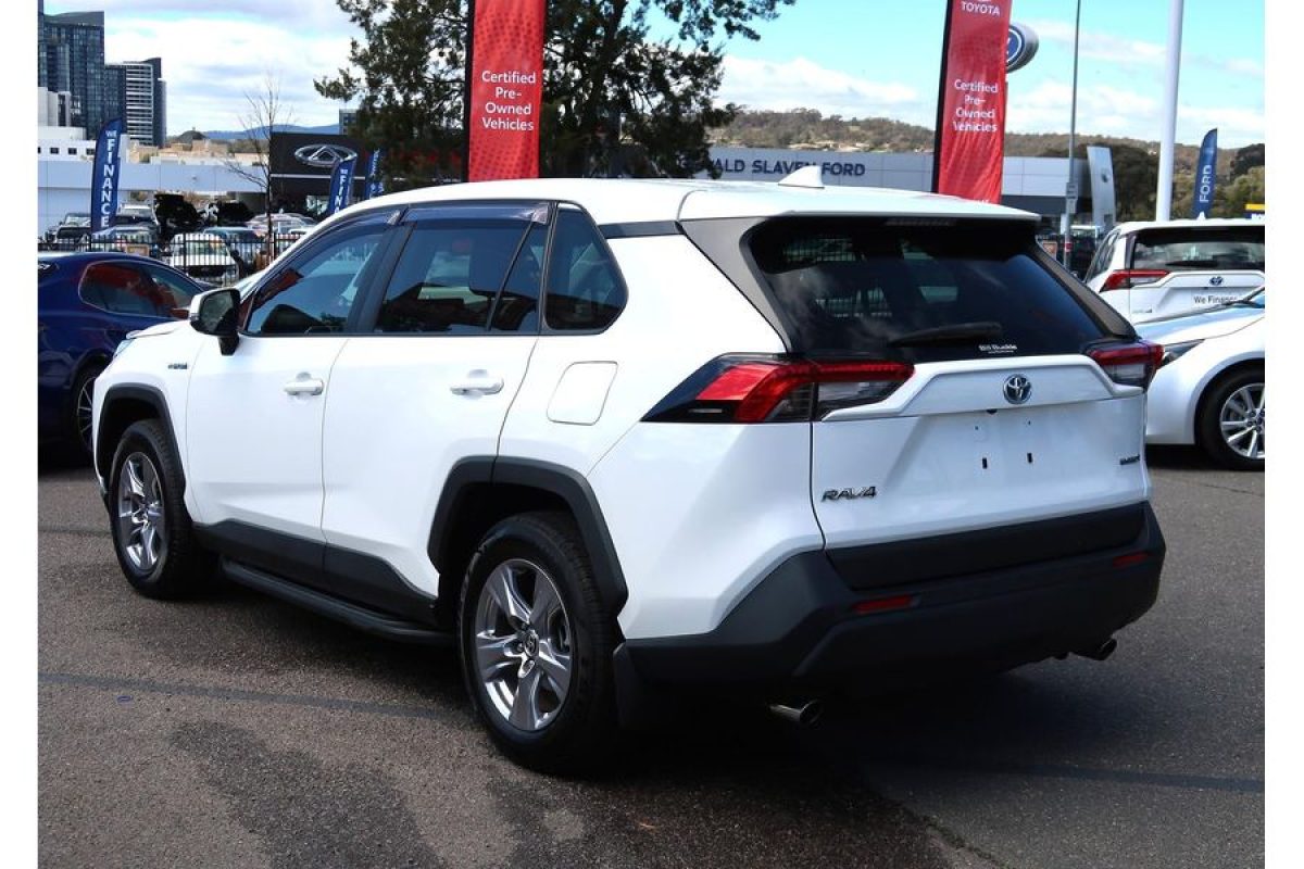 2022 Toyota RAV4 GX SUV (Glacier White) Pre-Owned Car