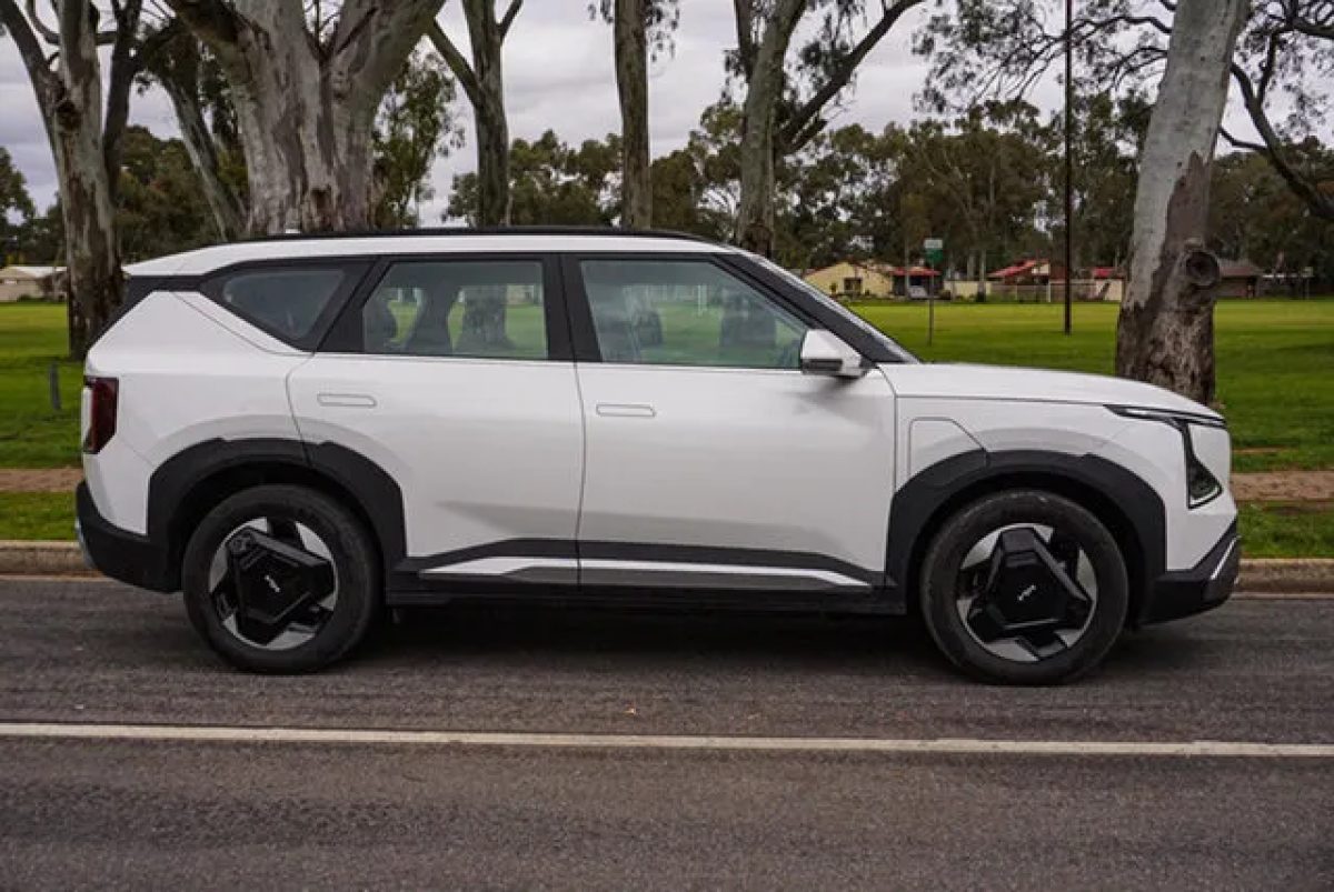 2024 Kia EV5 OVc MY25 Air Long Range White 1 Speed Reduction Gear Wagon