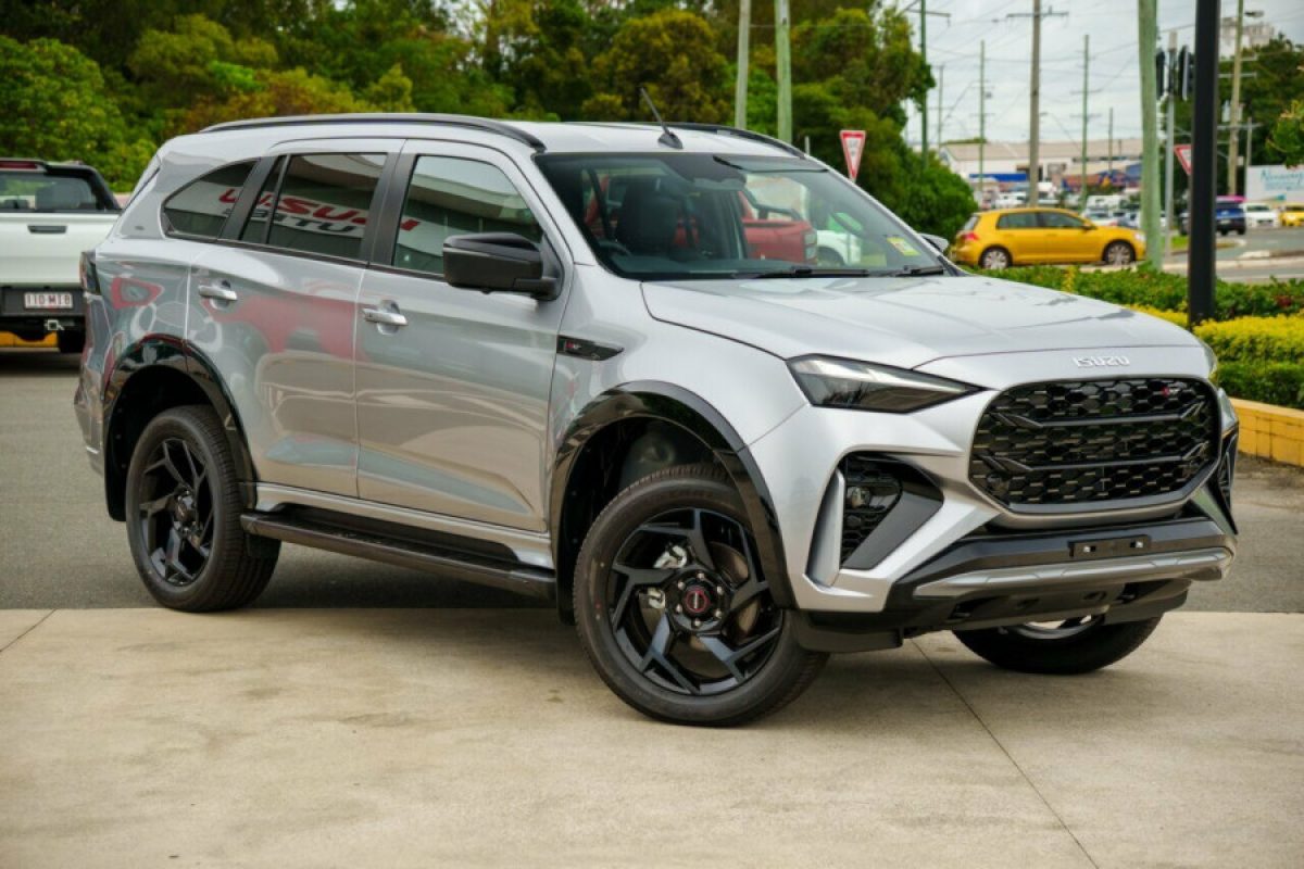 2026 Isuzu MU-X X-TERRAIN 4X4 Dual Range