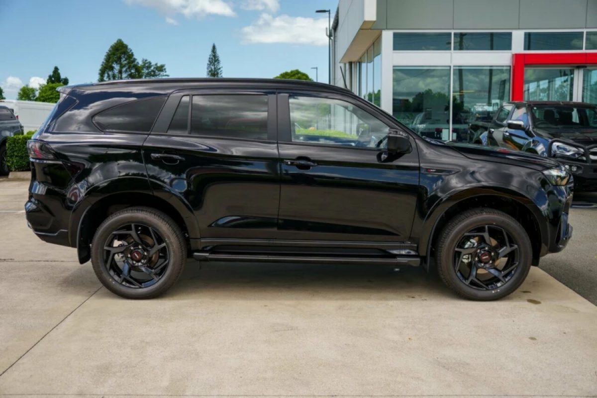New 2026 Isuzu MU-X X-TERRAIN 4X4 Dual Range
