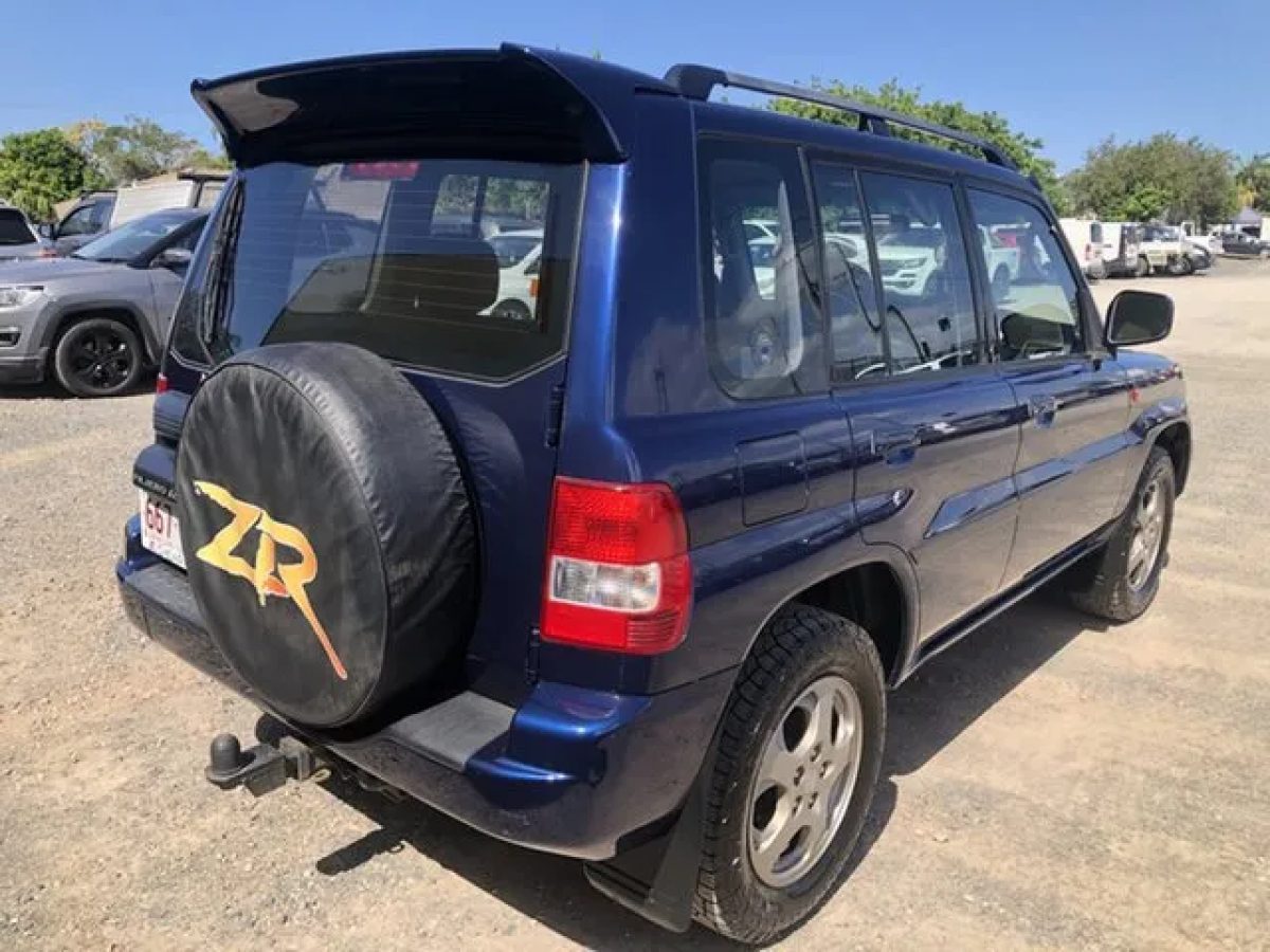 2001 Mitsubishi Pajero IO QA MY2002 ZR Blue 4 Speed Automatic Wagon