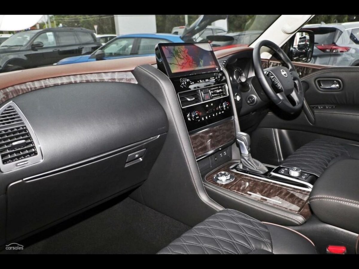 2026 Nissan Patrol Wagon (Red Fury) New Car