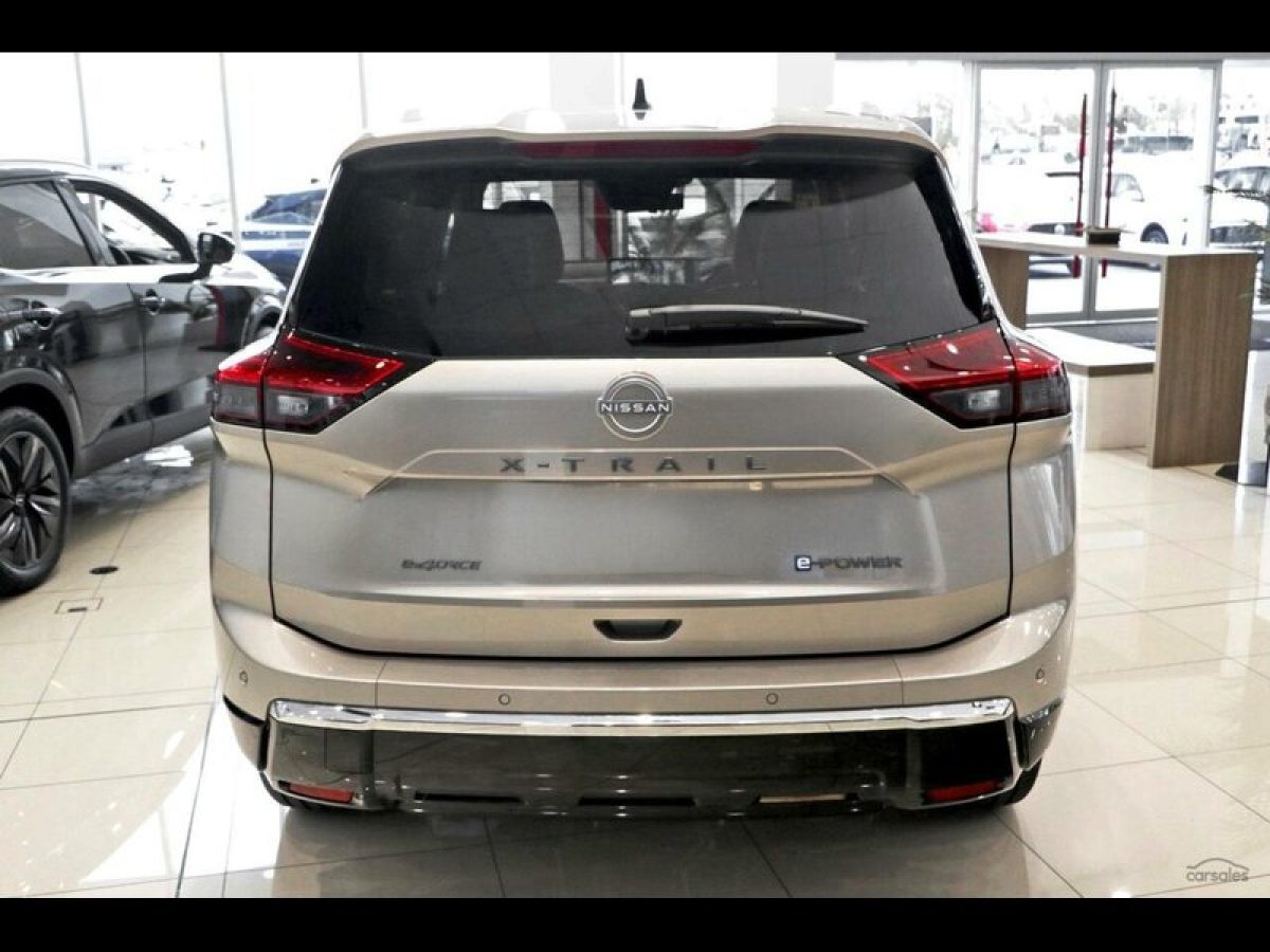 2026 Nissan X-Trail Wagon (Champagne Silver) New Car