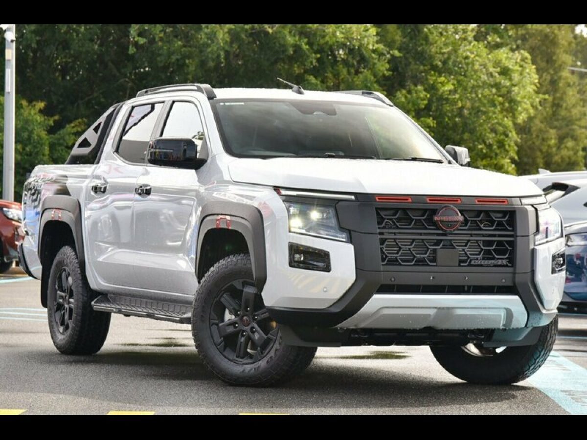 2026 Nissan Navara PRO-4X Pick-up Super 4WD Utility (Glacier White) Demo Car