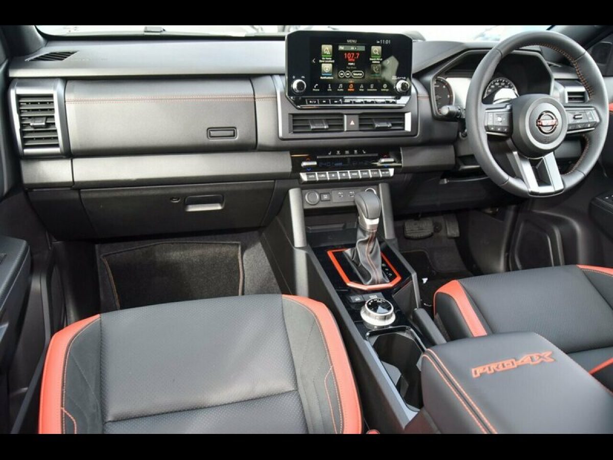 2026 Nissan Navara PRO-4X Pick-up Super 4WD Utility (Glacier White) Demo Car