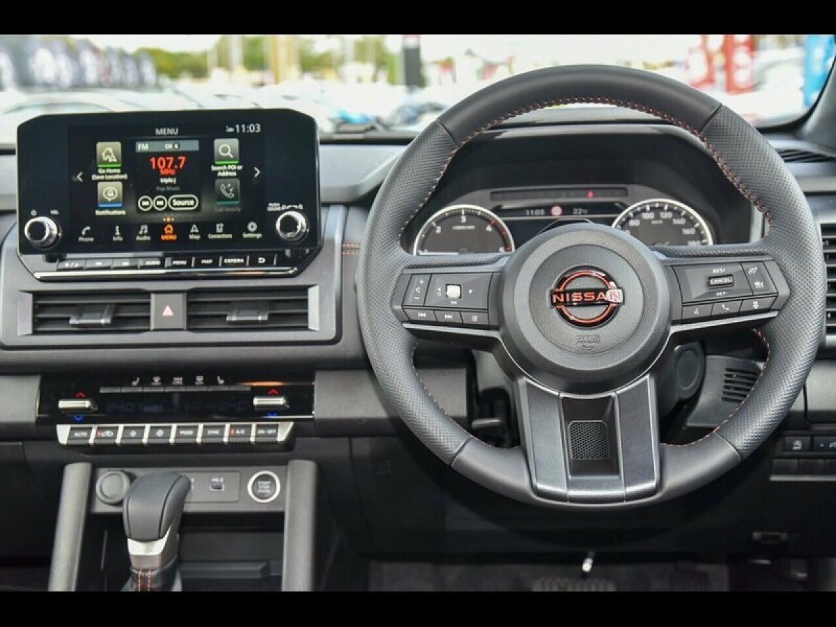2026 Nissan Navara PRO-4X Pick-up Super 4WD Utility (Glacier White) Demo Car