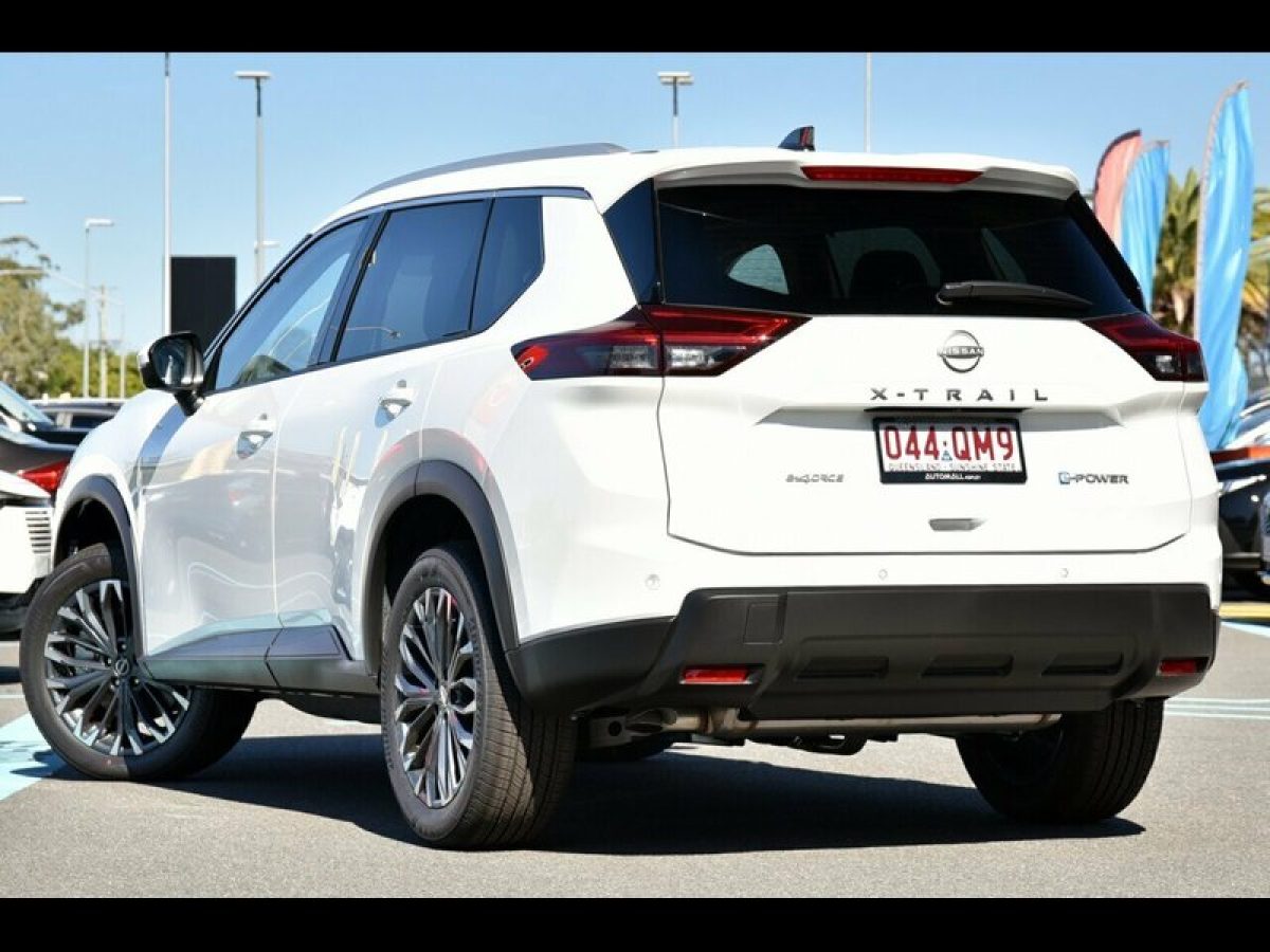 2026 Nissan X-Trail Ti e-4ORCE e-POWER Wagon (White) Demo Car