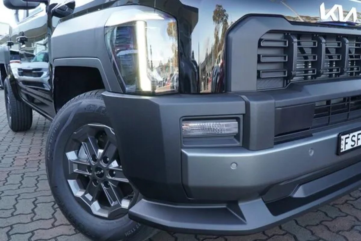 2025 Kia Tasman TK MY26 SX Pick-up Double Cab 4X4 Aurora Black 8 Speed Sports Automatic Utility