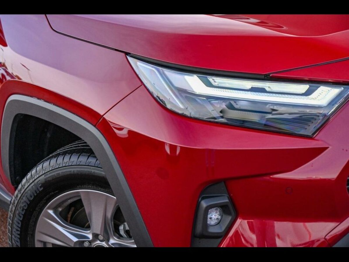 2025 Toyota RAV4 GX 2WD