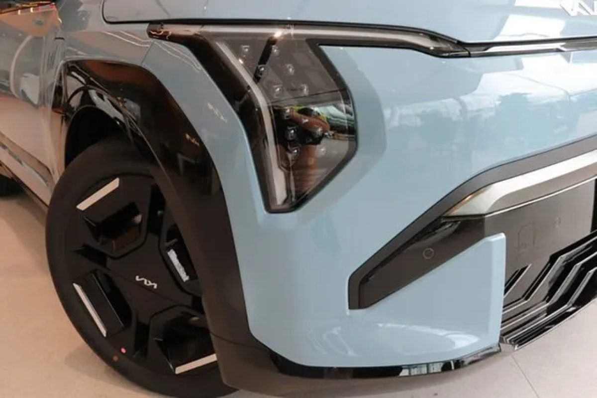 2026 Kia EV3 SV MY27 GT-Line 2WD Long Range Frost Blue 1 Speed Reduction Gear Wagon