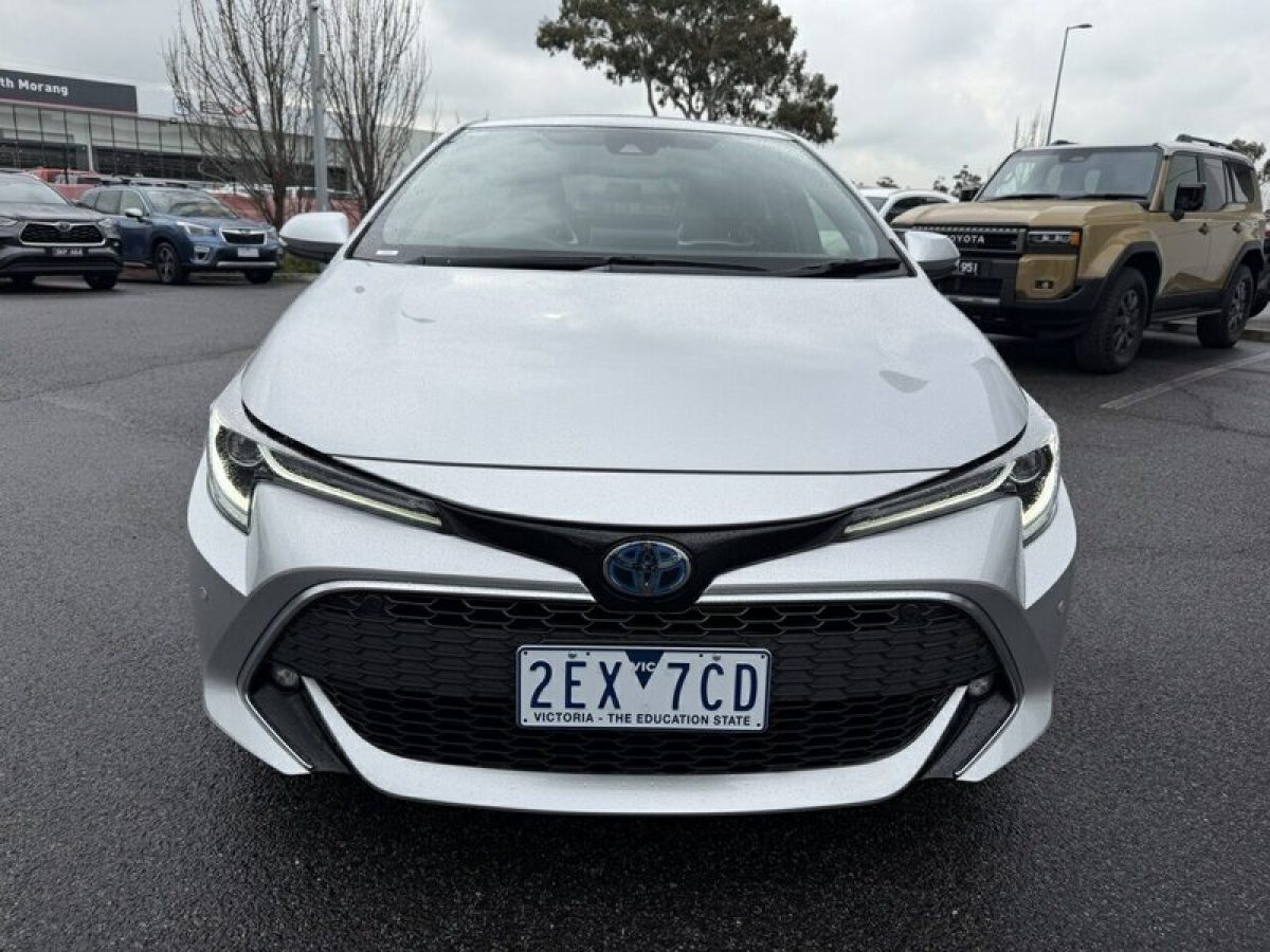 2020 Toyota Corolla ZR E-CVT Hybrid Hatchback (Silver Pearl) Used Car