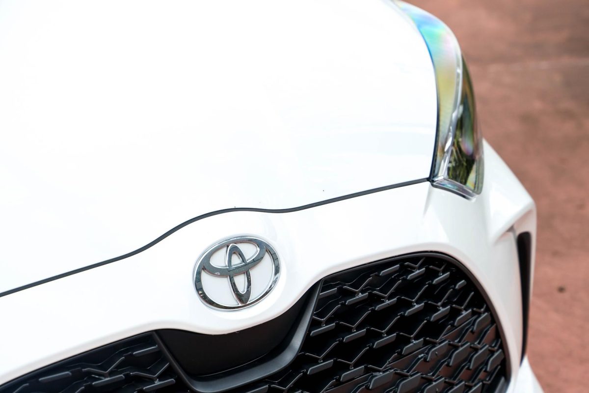 2024 Toyota Yaris Ascent Sport