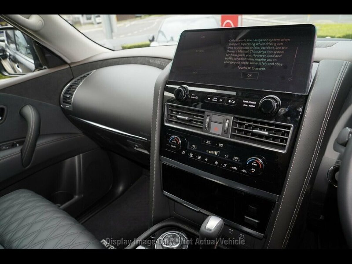 2026 Nissan Patrol Warrior Wagon (Black Obsidian) New Car
