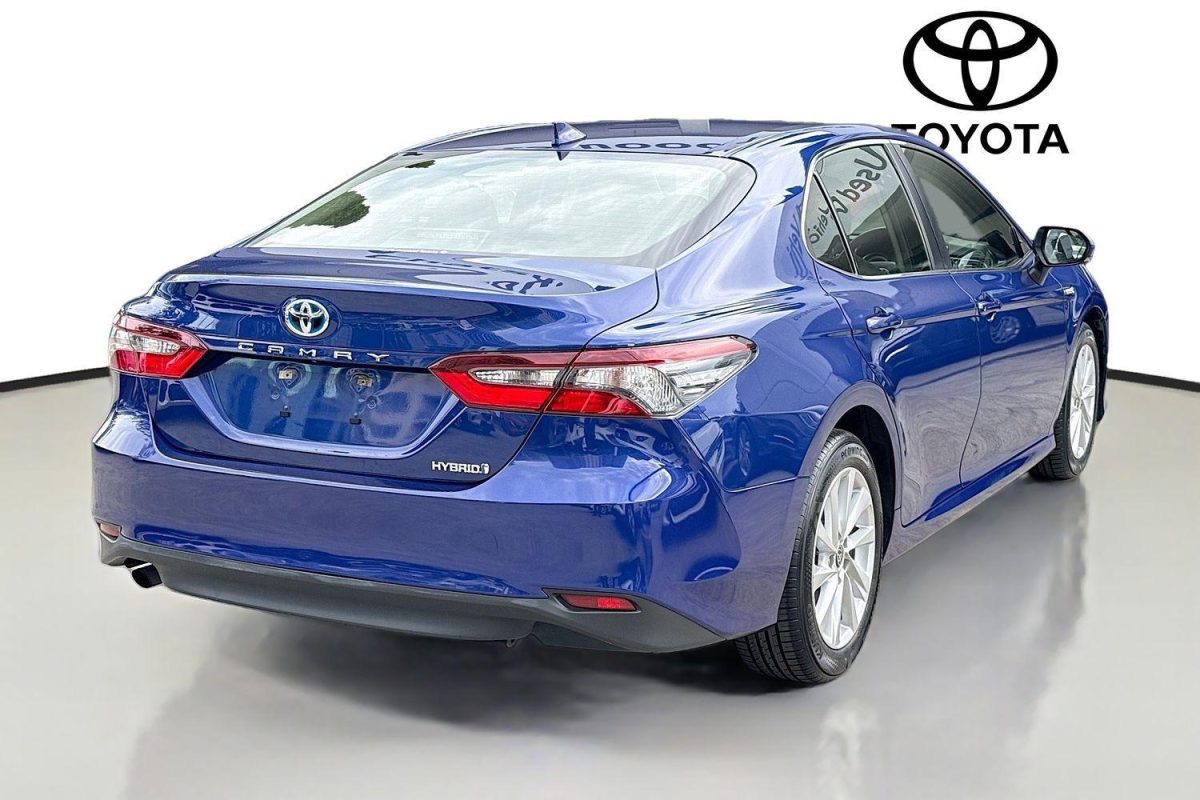 2024 Toyota Camry Hybrid Ascent