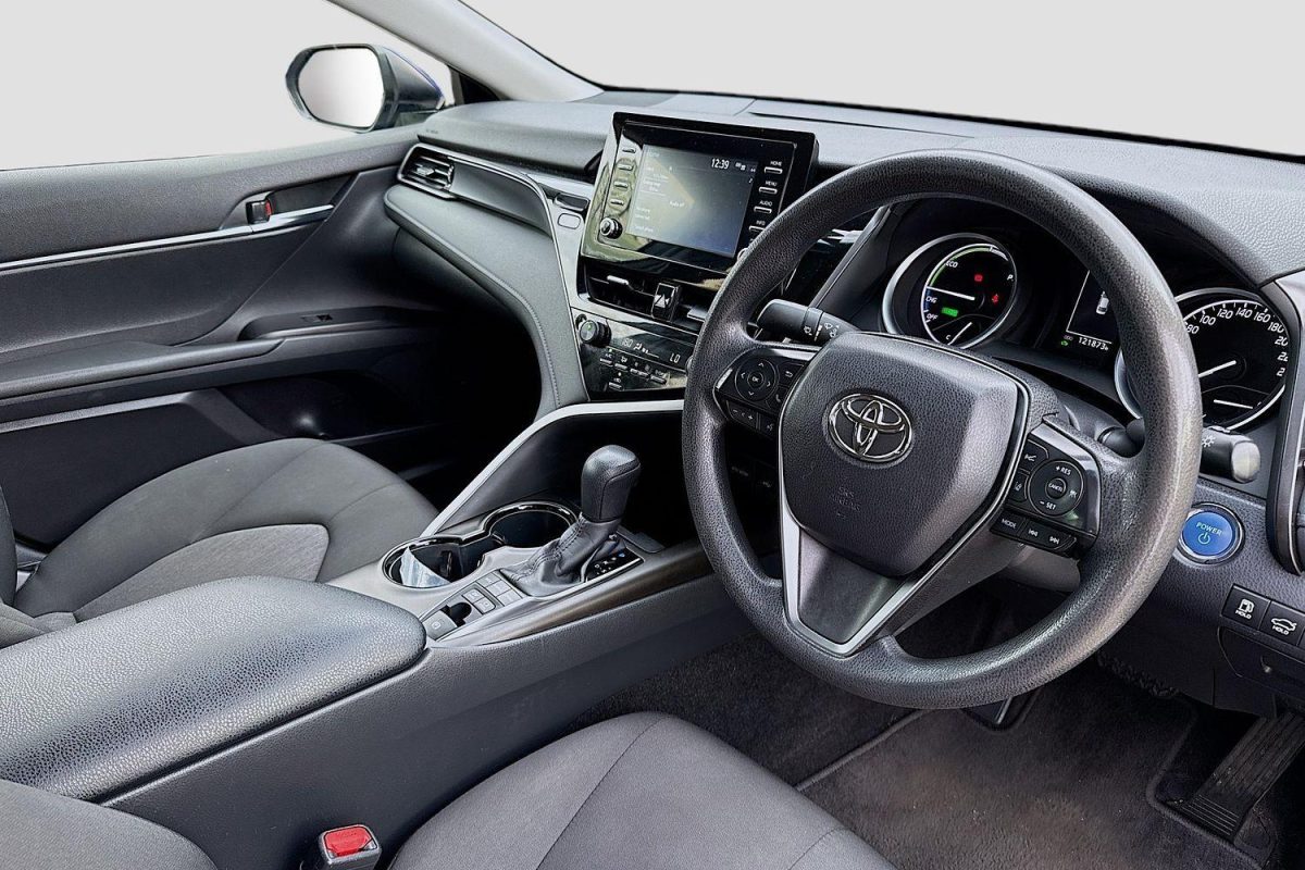 2024 Toyota Camry Hybrid Ascent