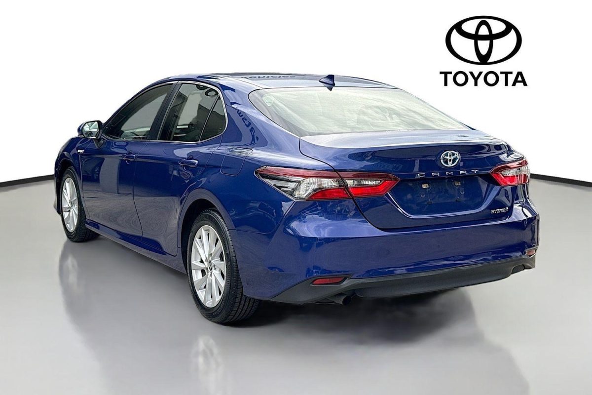 2024 Toyota Camry Hybrid Ascent