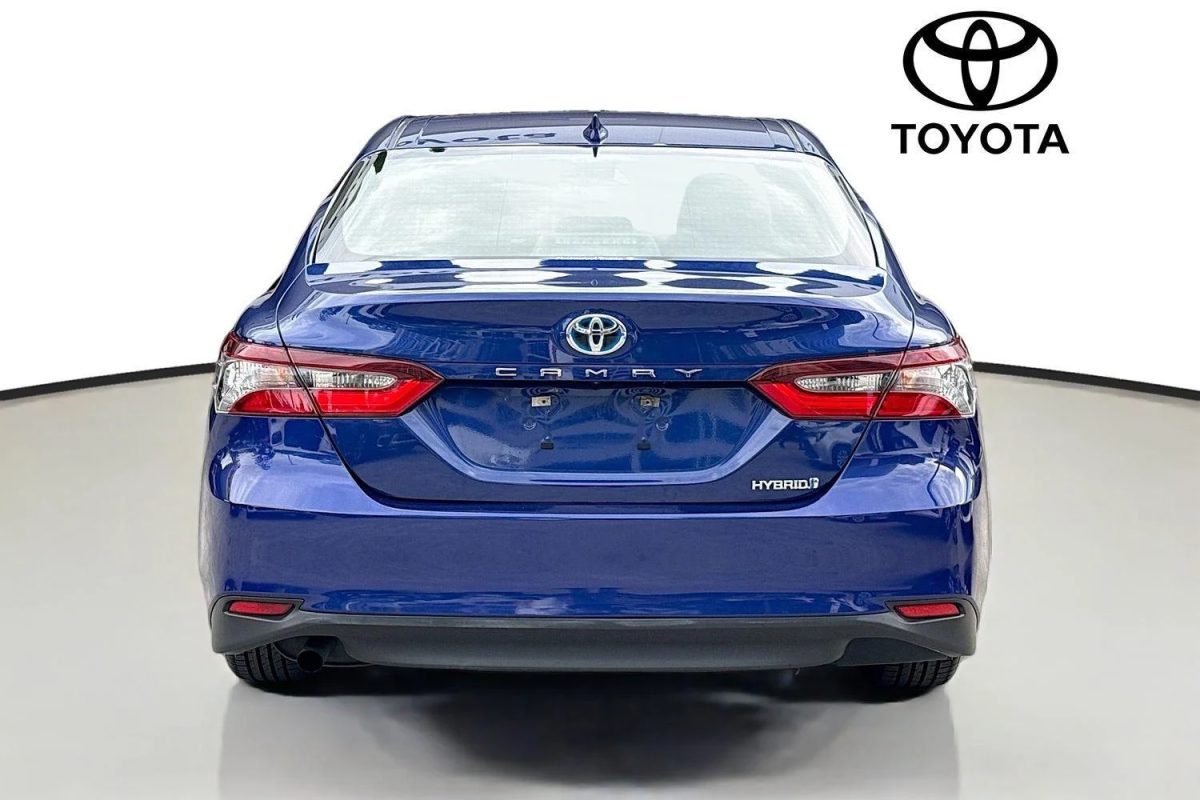 2024 Toyota Camry Hybrid Ascent