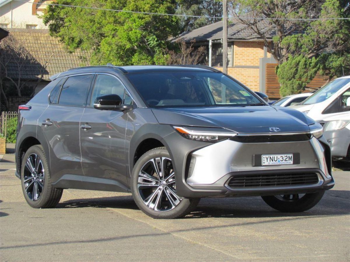 2023 Toyota bZ4x Standard AWD