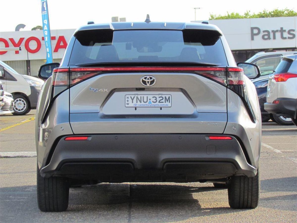 2023 Toyota bZ4x Standard AWD