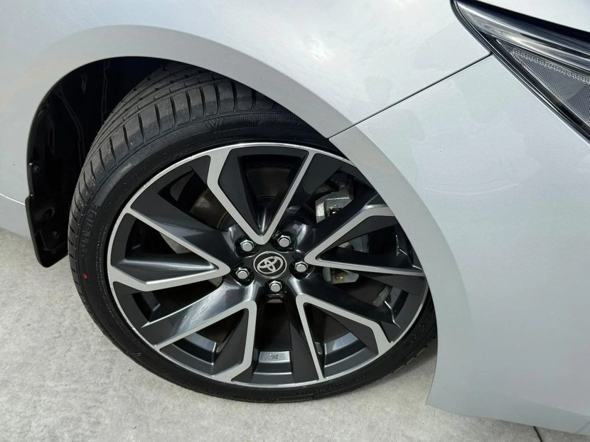2019 Toyota Corolla Hatch Hybrid ZR