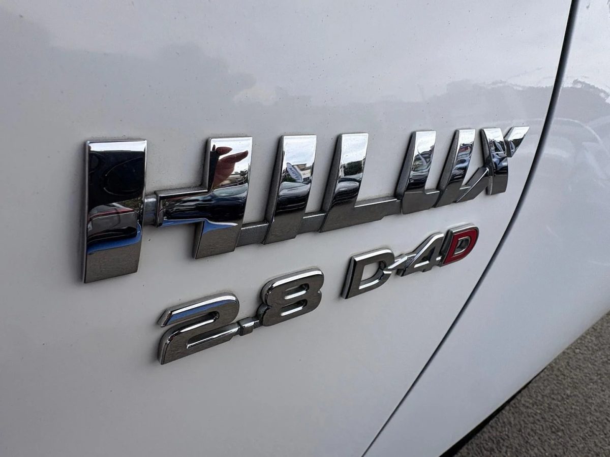 2021 Toyota Hilux SR