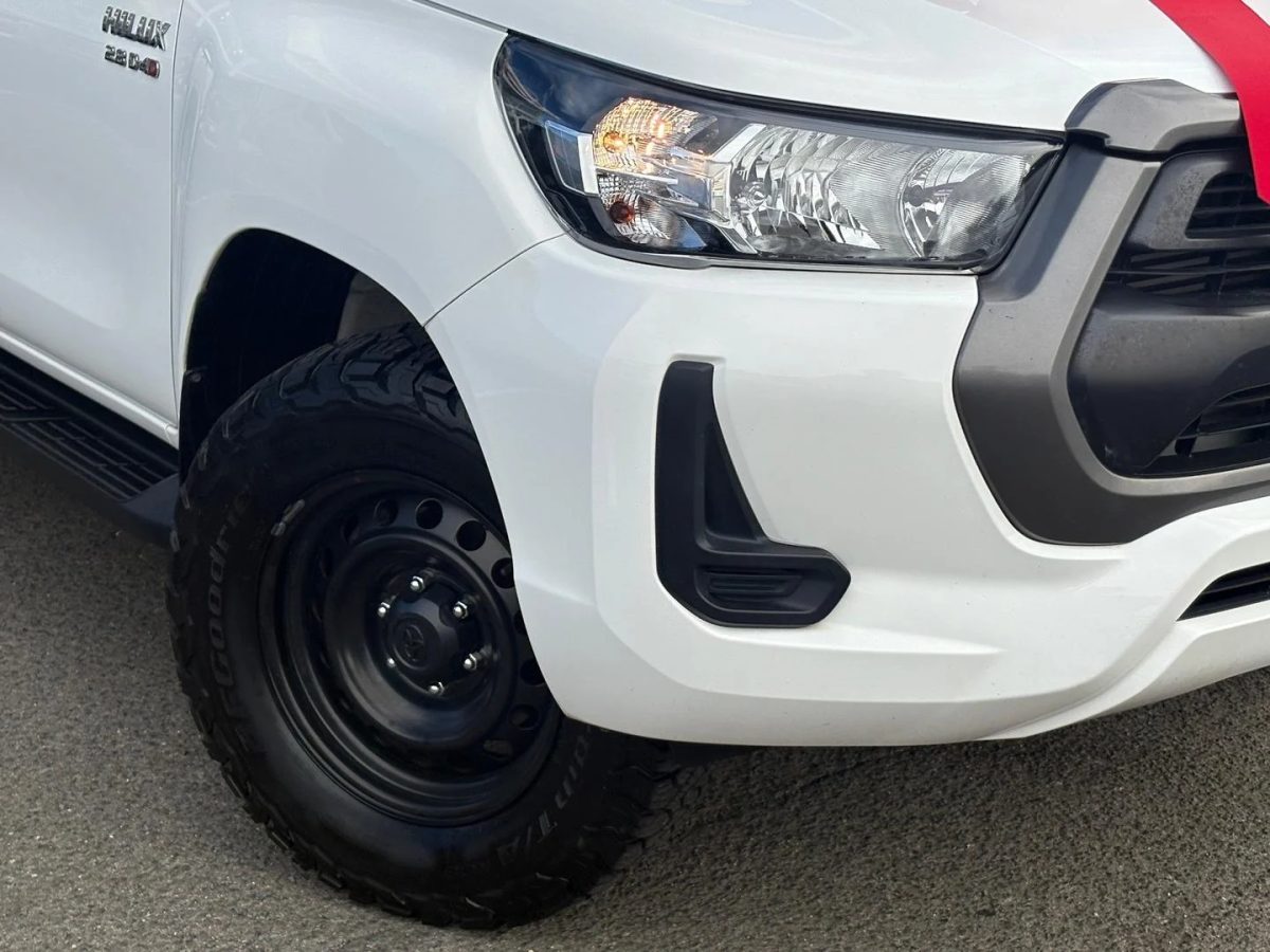 2021 Toyota Hilux SR