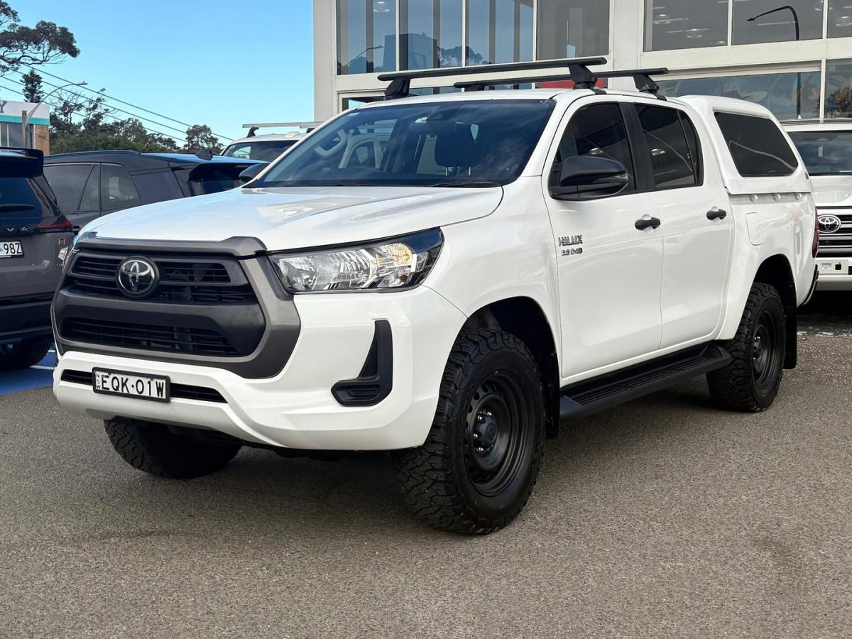 2021 Toyota Hilux SR