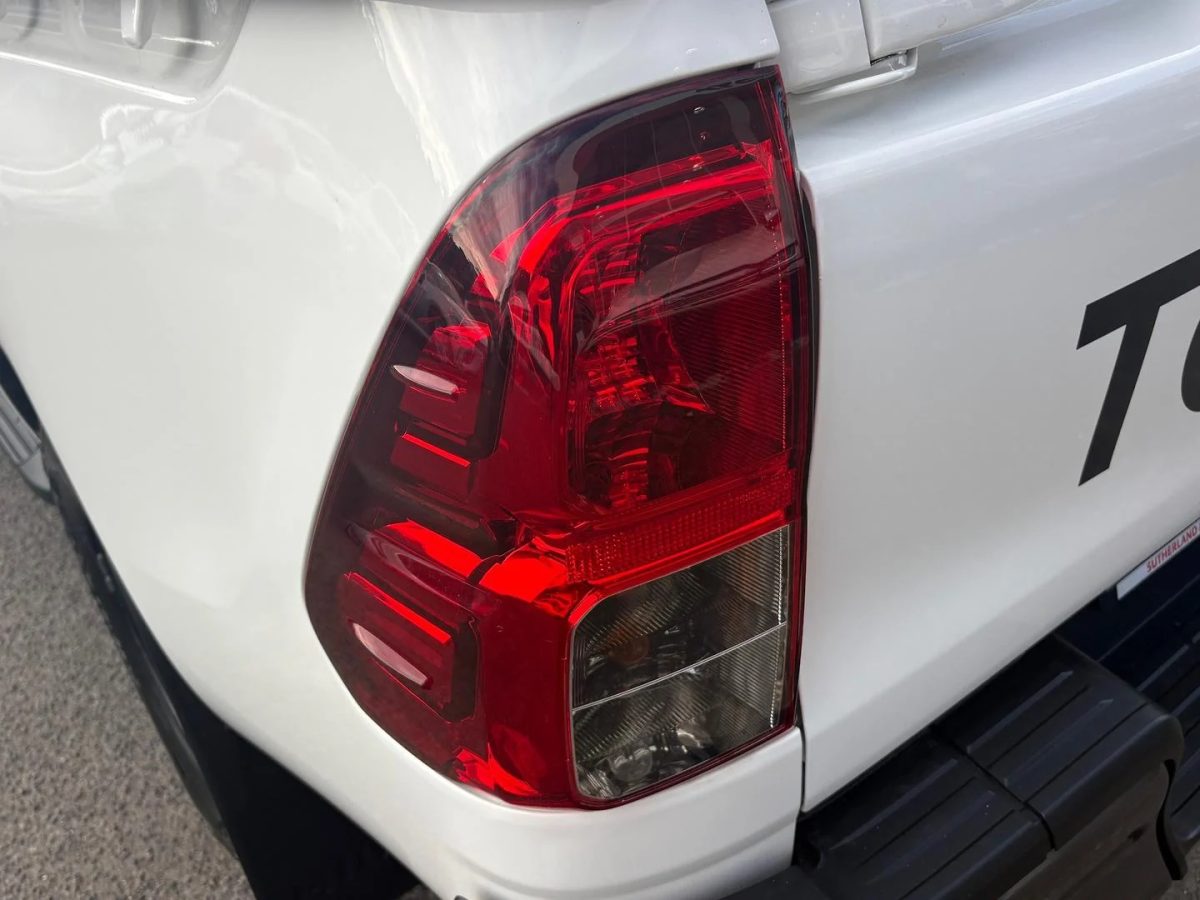 2021 Toyota Hilux SR