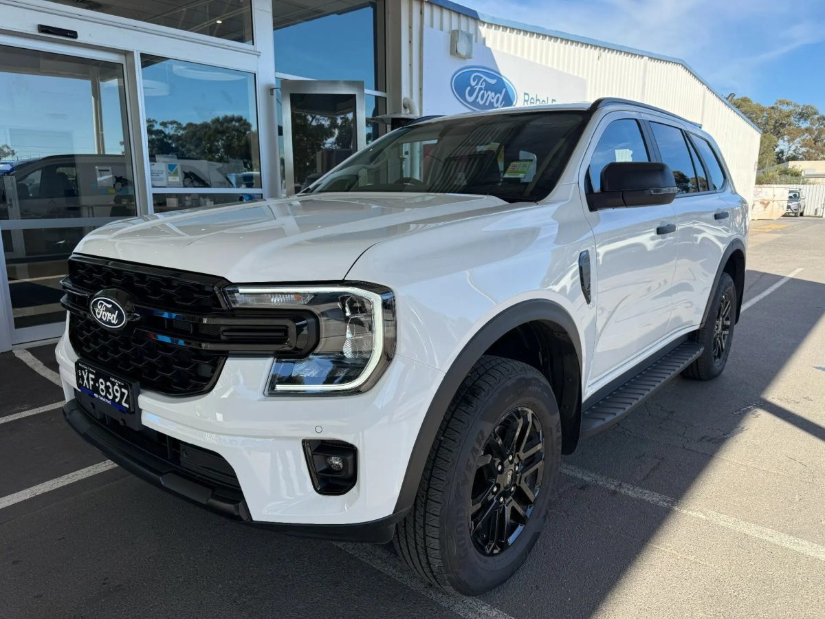 2026 Ford Everest UB 2026.50MY Active Part-time 4x4 Arctic White 10 Speed Sports Automatic SUV