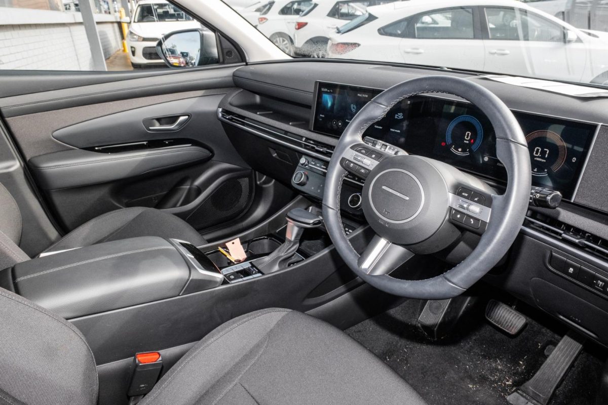 2025 Hyundai Tucson Base