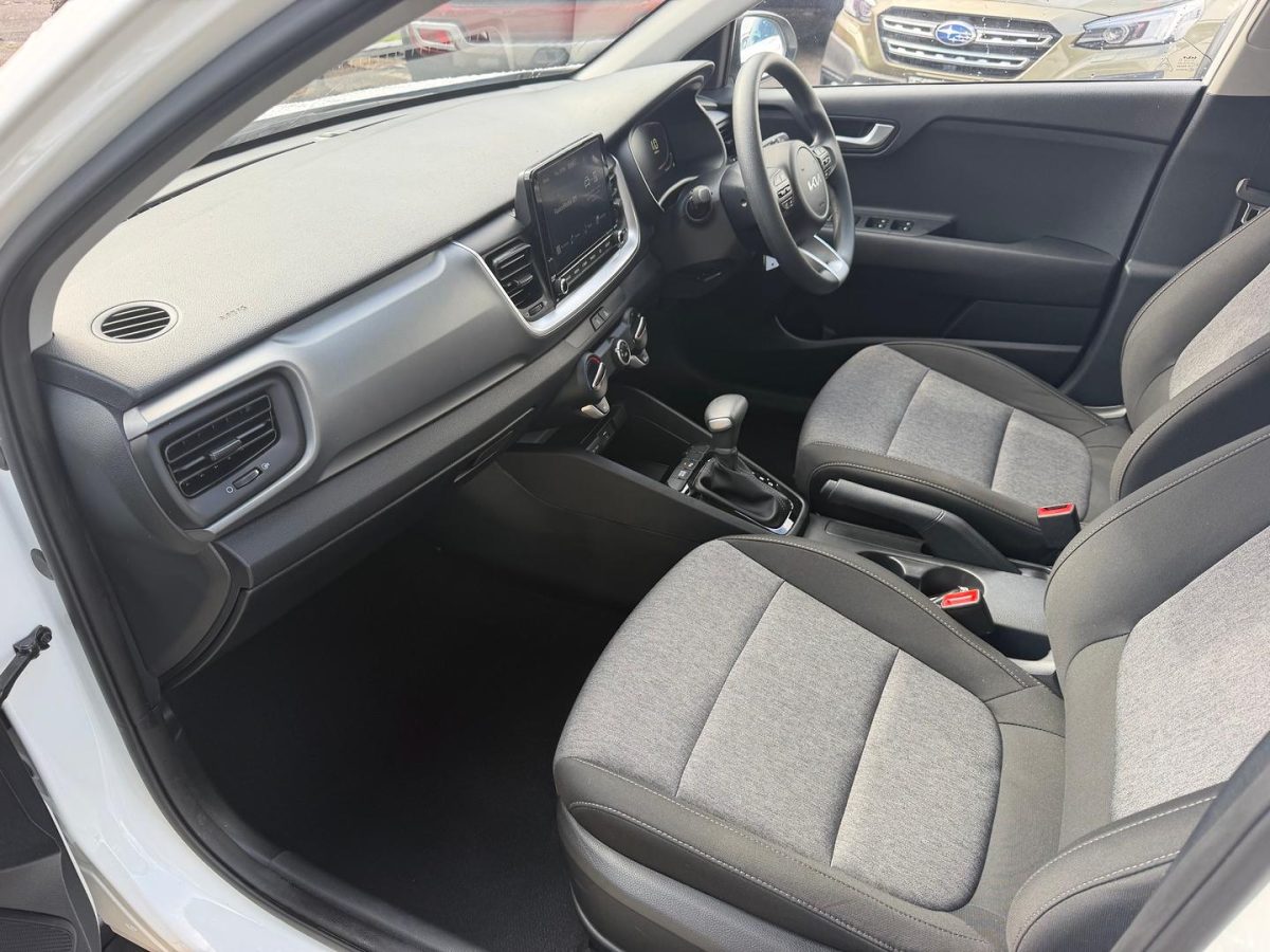 2025 Kia STONIC S