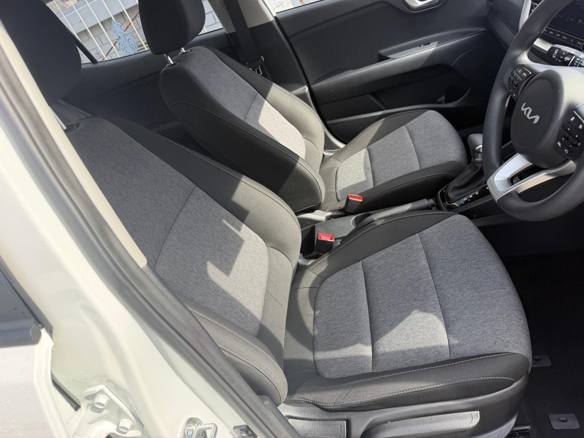 2025 Kia STONIC S