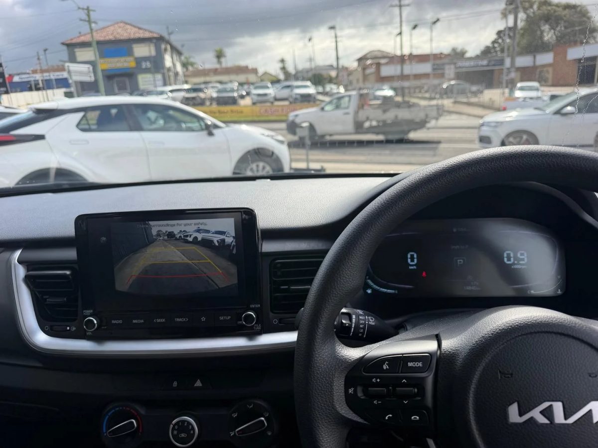2025 Kia STONIC S